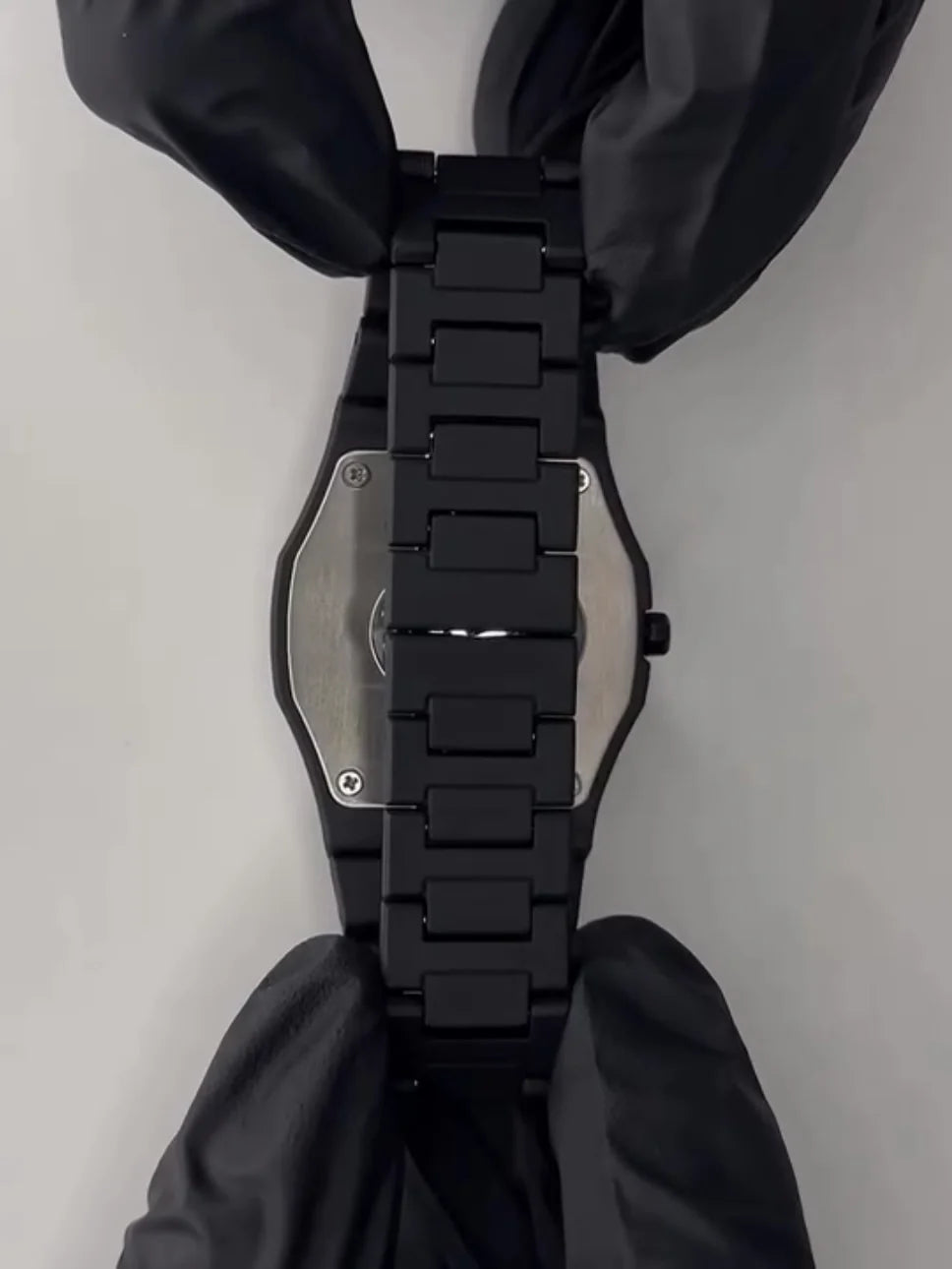 Black Arabic | Aura Watch