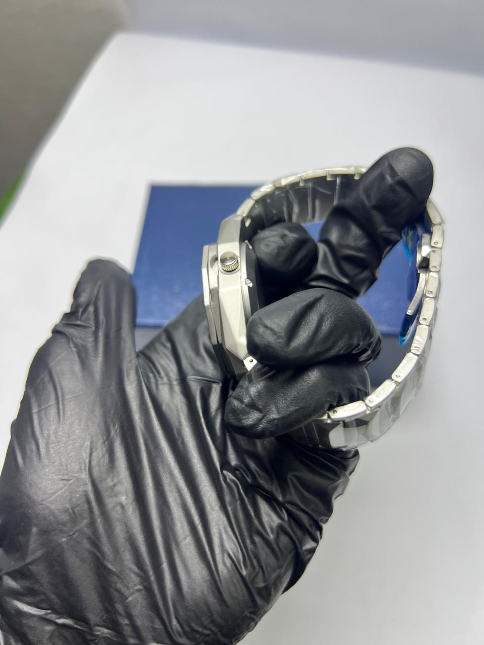 Hublot Diamond Cut | Master Watch | Navy Blue